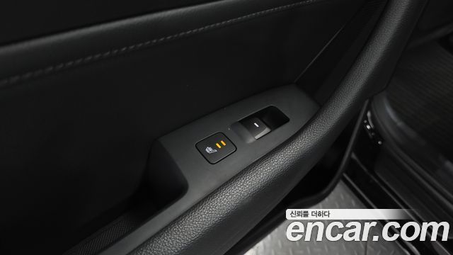 Hyundai Sonata 2016 — photo 20