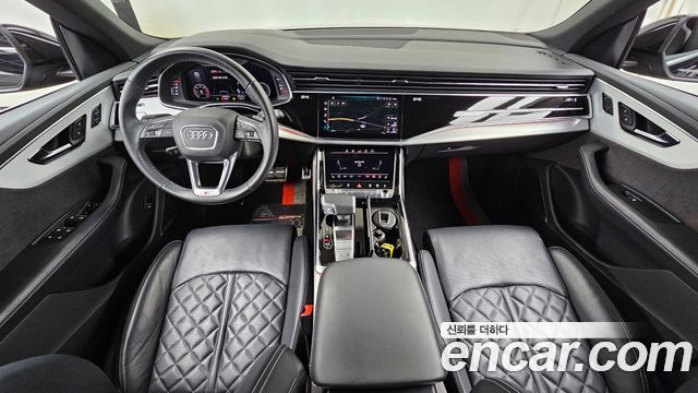 Audi Q8 2020 — photo 7