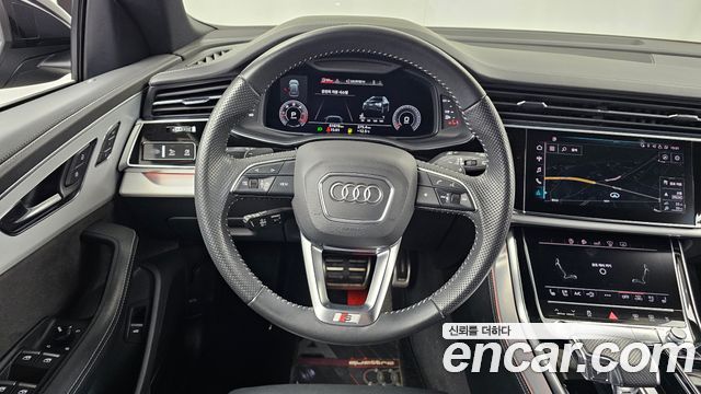 Audi Q8 2020 — photo 13