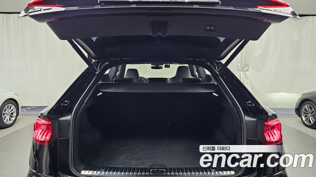 Audi Q8 2020 — photo 20