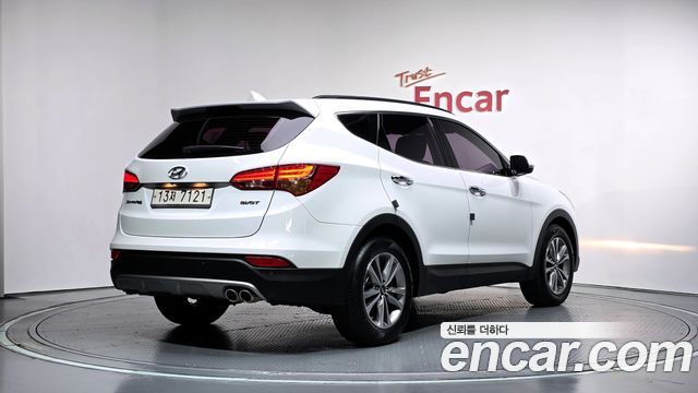Hyundai Santafe 2015 — photo 2