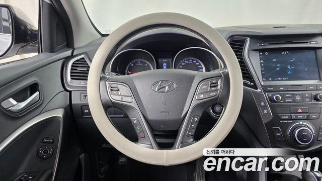 Hyundai Santafe 2015 — photo 18