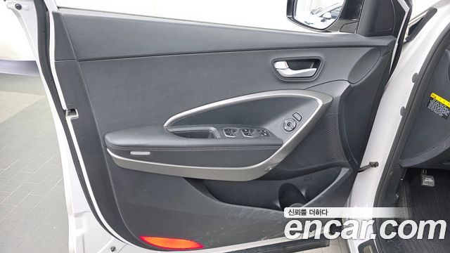 Hyundai Santafe 2015 — photo 14