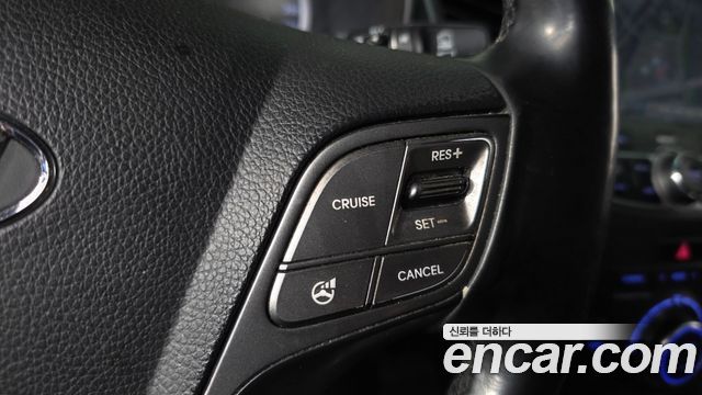 Hyundai Santafe 2013 — photo 16