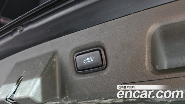 Hyundai Santafe 2021 — photo 19