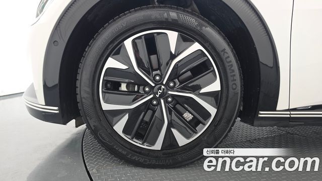 Kia EV6 2022 — photo 5
