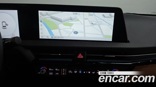 Kia EV6 2022 — photo 13
