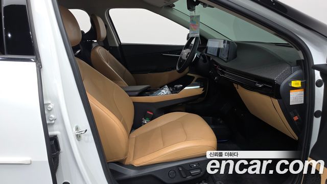Kia EV6 2022 — photo 17