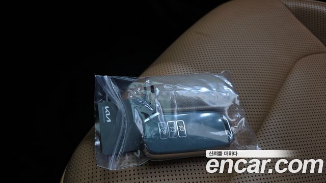 Kia EV6 2022 — photo 22