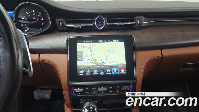 Maserati Quattroporte 2017 — photo 19
