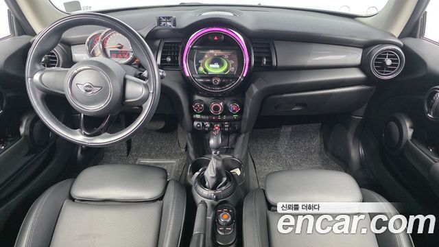 Mini Cooper 2018 — photo 10