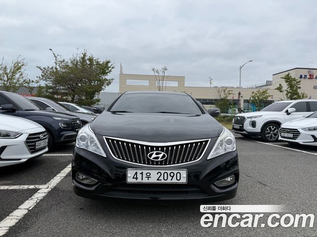 Hyundai Grandeur 2011 — photo 1