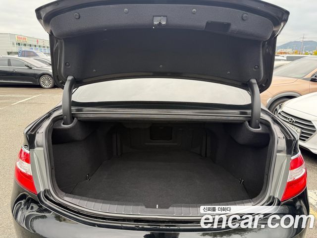 Hyundai Grandeur 2011 — photo 19