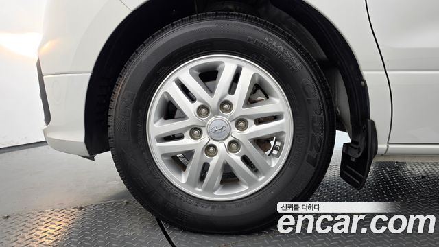 Hyundai Starex 2019 — photo 5