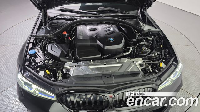 BMW 3-Series 2025 — photo 6