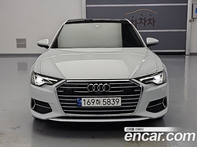 Audi A6 2023 — photo 1