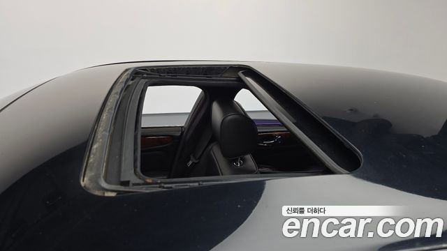 Jaguar XJ 2008 — photo 25