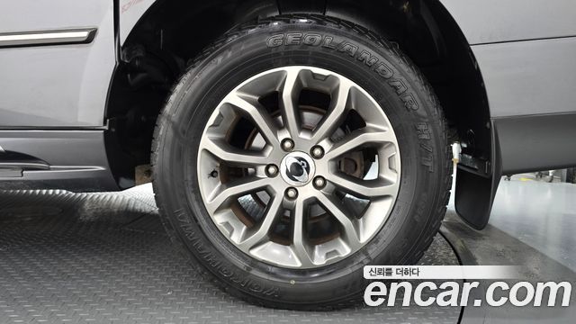 KG Mobility KORANDO 2015 — photo 5