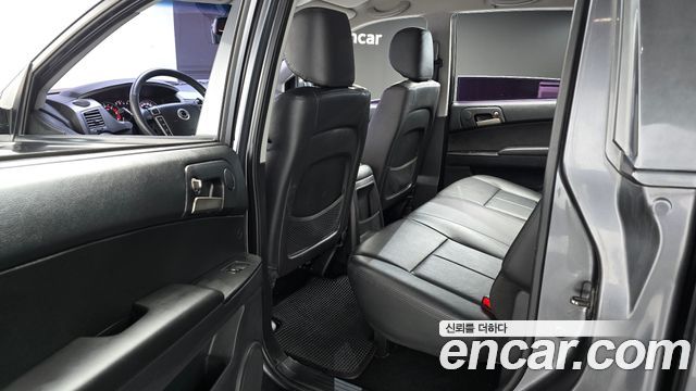 KG Mobility KORANDO 2015 — photo 11