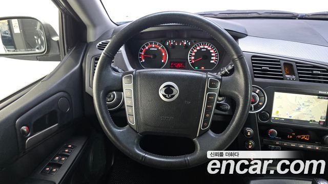 KG Mobility KORANDO 2015 — photo 12