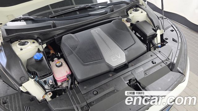 Kia EV6 2023 — photo 6