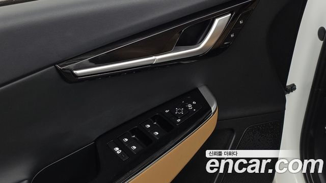 Kia EV6 2023 — photo 34