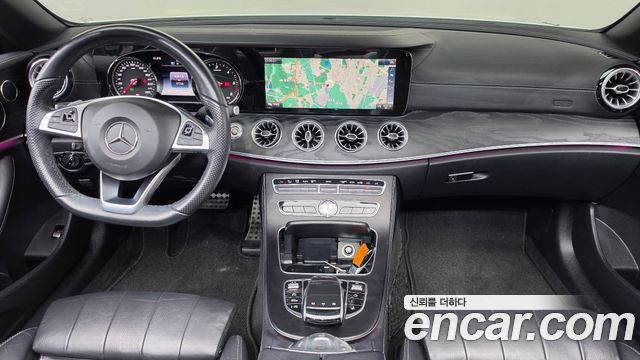 Mercedes-Benz E-Class 2018 — photo 10