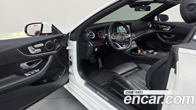 Mercedes-Benz E-Class 2018 — photo 13