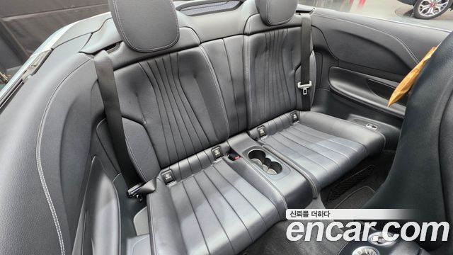 Mercedes-Benz E-Class 2018 — photo 17
