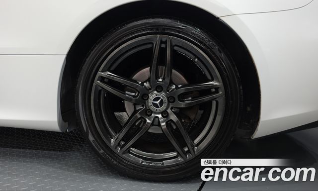 Mercedes-Benz E-Class 2018 — photo 7