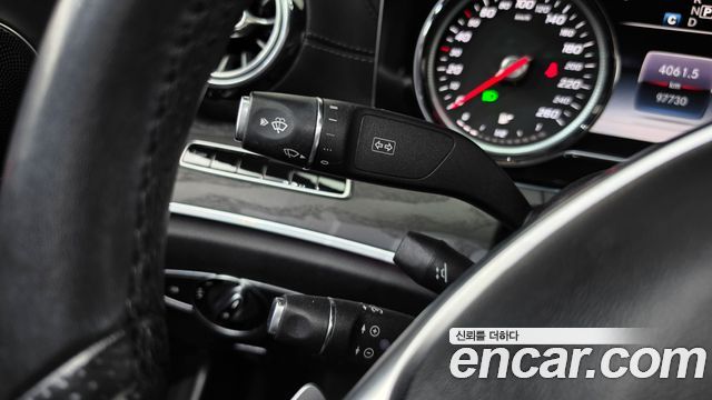 Mercedes-Benz E-Class 2018 — photo 27