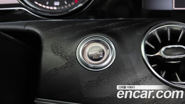 Mercedes-Benz E-Class 2018 — photo 28