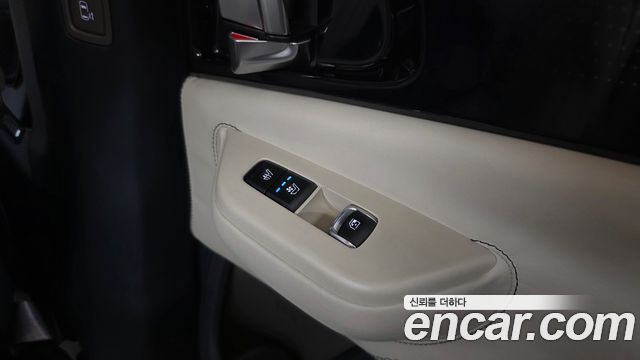 Kia Canival 2025 — photo 24