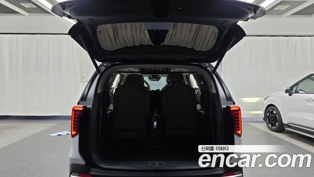 Kia Canival 2025 — photo 26