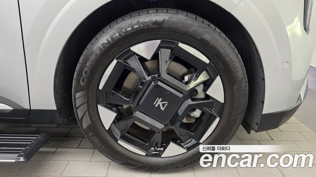 Kia Canival 2025 — photo 7