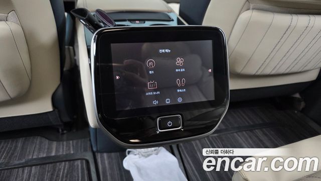 Kia Canival 2025 — photo 32