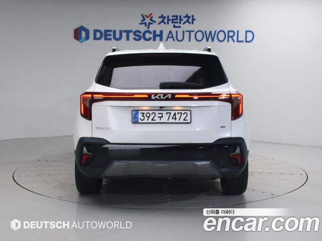 Kia Seltos 2023 — photo 4