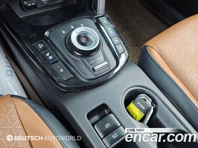 Kia Seltos 2023 — photo 9