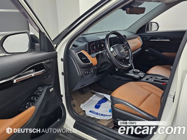 Kia Seltos 2023 — photo 11
