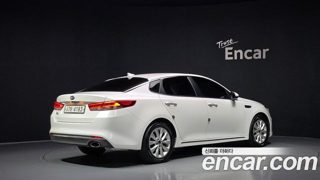 Kia K5 2016 — photo 2