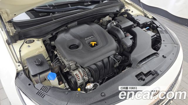 Kia K5 2016 — photo 6