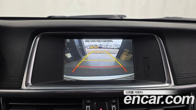 Kia K5 2016 — photo 21