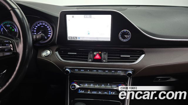 Hyundai Grandeur 2018 — photo 13