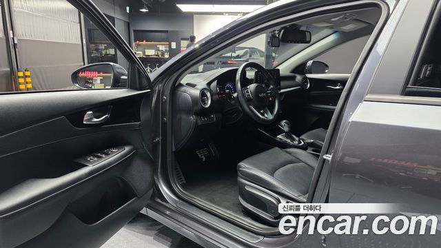 Kia K3 2024 — photo 13