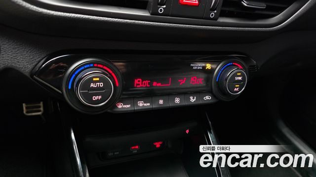 Kia K3 2024 — photo 23