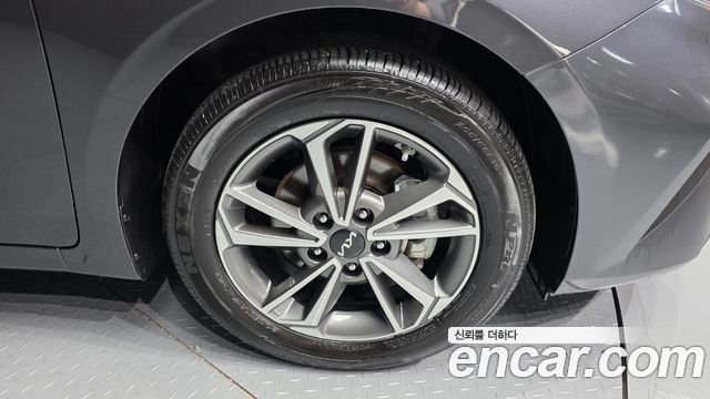 Kia K3 2024 — photo 7