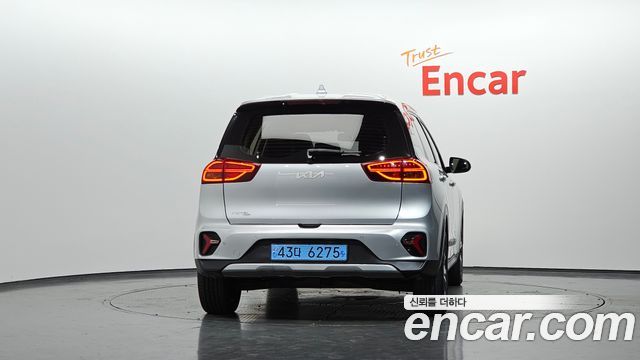 Kia Niro 2023 — photo 4
