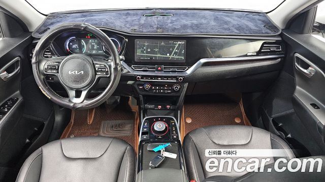 Kia Niro 2023 — photo 7