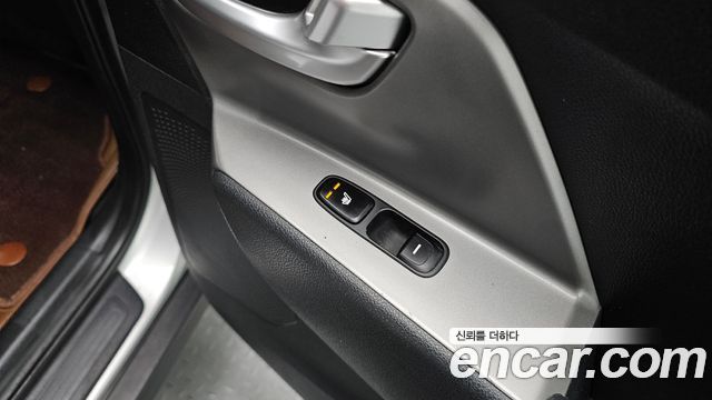 Kia Niro 2023 — photo 19