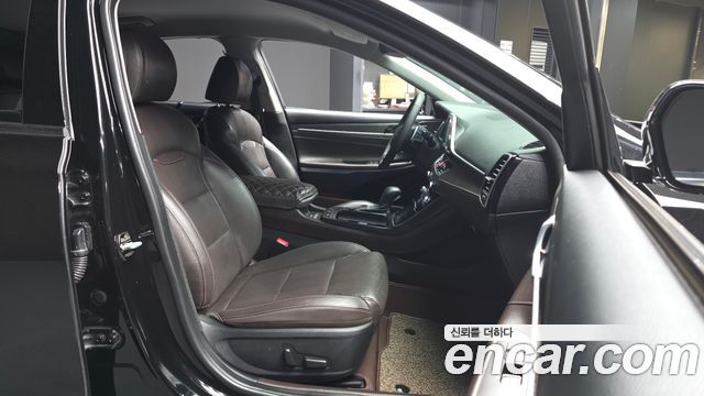 Hyundai Grandeur 2019 — photo 17